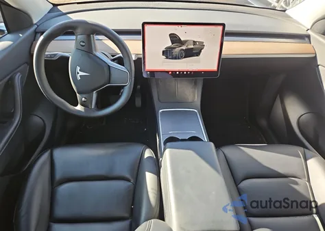 2022 Tesla Model Y from USA, damaged, VIN 7SAYGDEE4NF368655